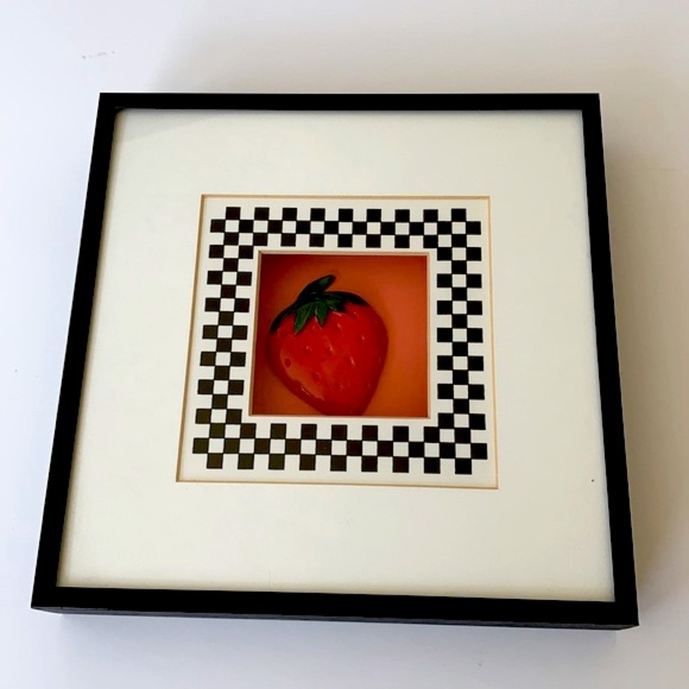 Bright Star Designs Shadow Box Strawberry